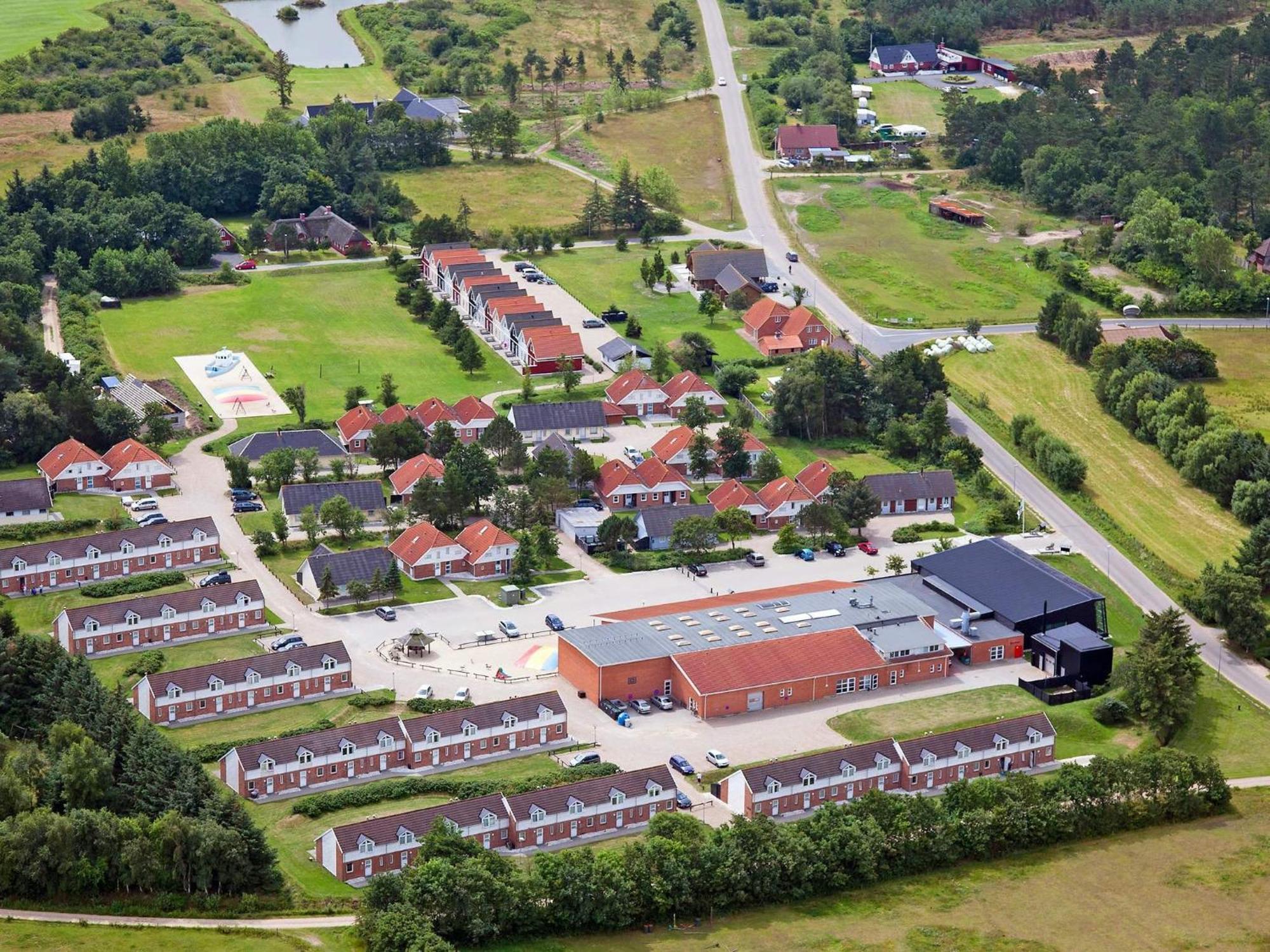 6 Person Holiday Home On A Holiday Park In Bl Vand บลอแวนด์ ภายนอก รูปภาพ
